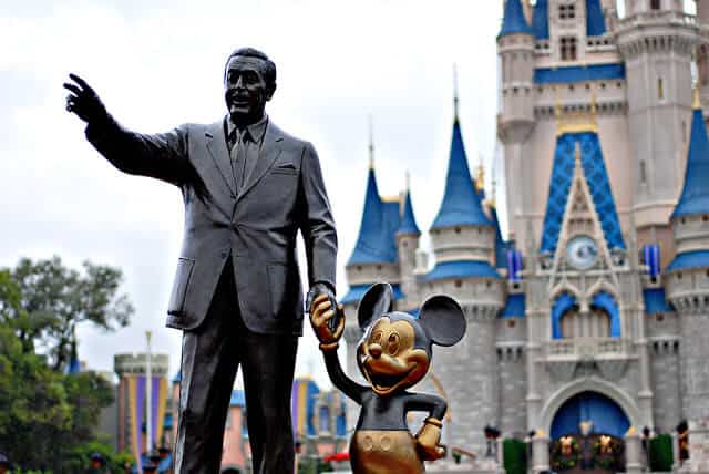 Planning a trip to Disney? Check out this one-stop resource with all the best tips for doing Disney with a toddler from top bloggers. | Disney with kids | Disneyland tips | Disneyland secrets | Disneyland outfits | Disneyland dining | packing for Disney | Disneyland pictures | travel with kids