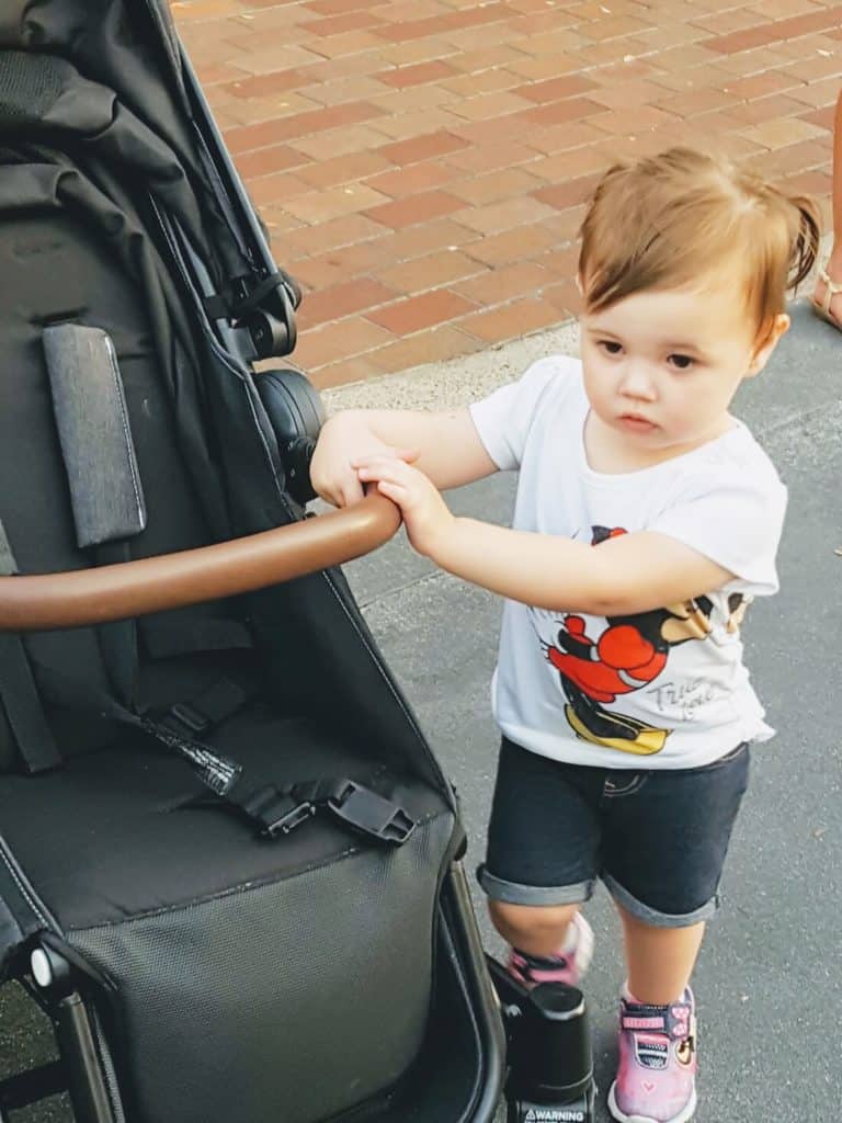 Headed to Disney? See how the Austlen Entourage stacks up as the perfect stroller for Disney! Whether you are headed to Disneyland or Disney World, this stroller will make you day even more magical! | The Mom Friend