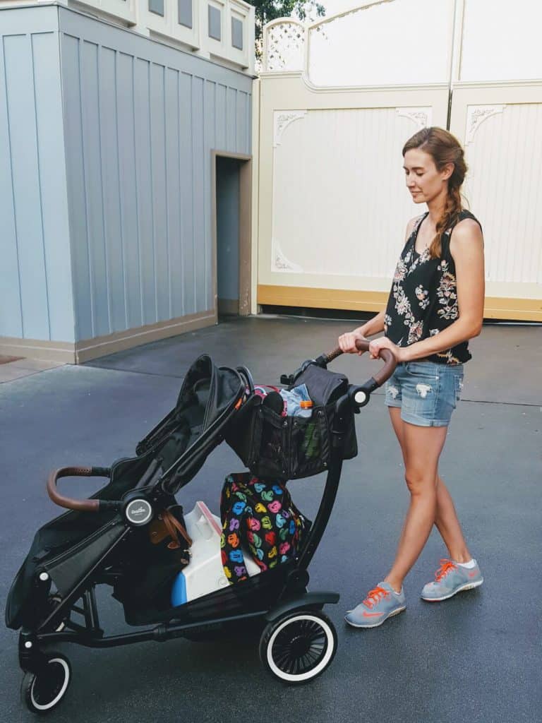 Headed to Disney? See how the Austlen Entourage stacks up as the perfect stroller for Disney! Whether you are headed to Disneyland or Disney World, this stroller will make you day even more magical! | The Mom Friend
