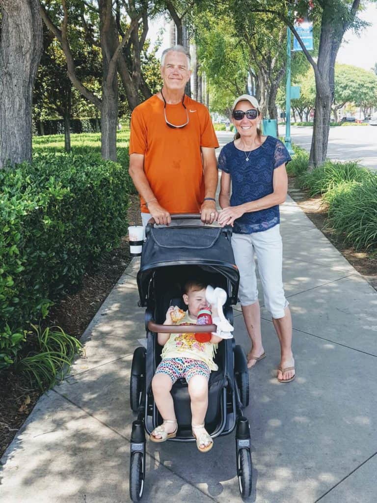 Headed to Disney? See how the Austlen Entourage stacks up as the perfect stroller for Disney! Whether you are headed to Disneyland or Disney World, this stroller will make you day even more magical! | The Mom Friend